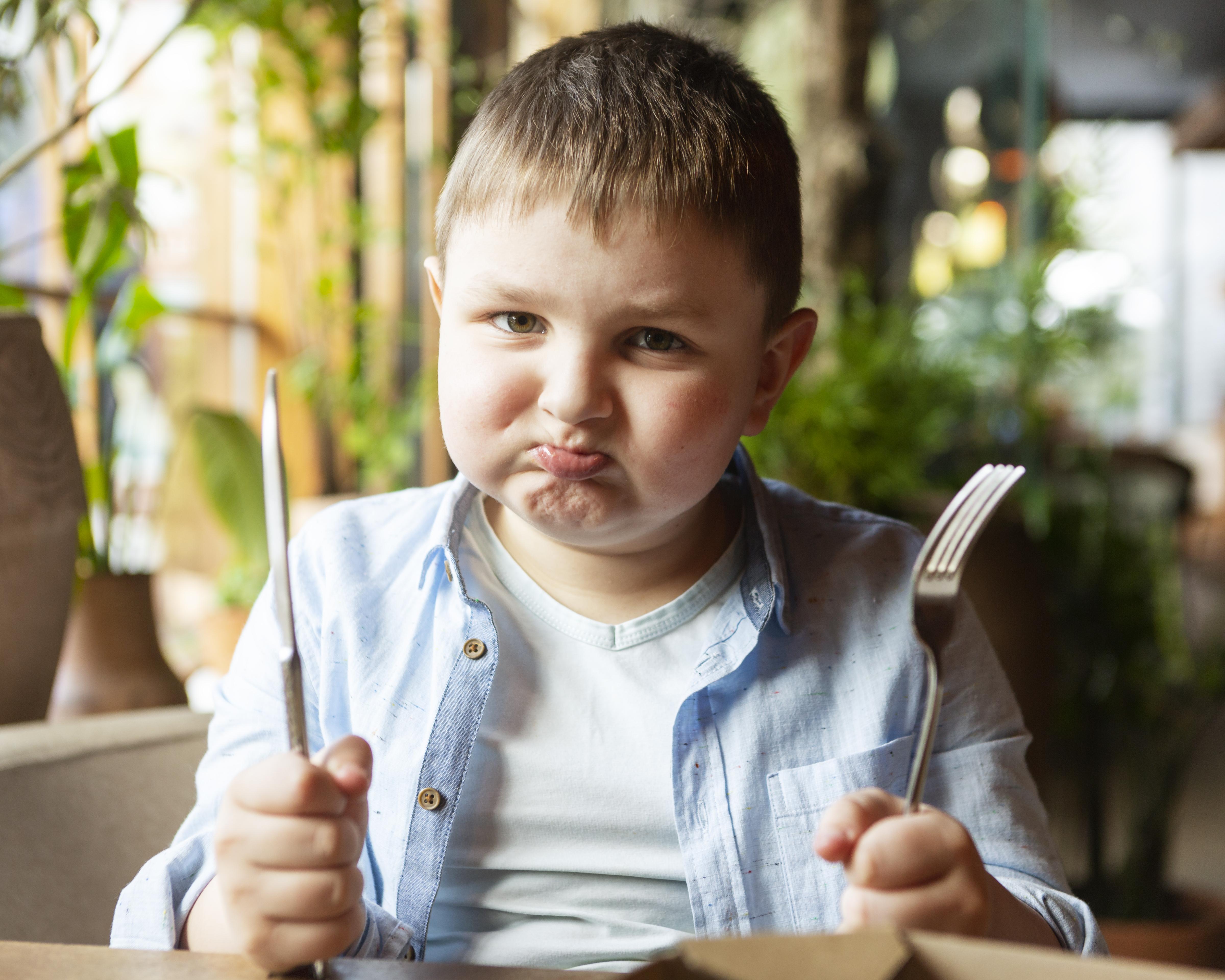 Každé šesté dítě v ČR trpí obezitou. Nemoc poškozuje organismus více než kouření